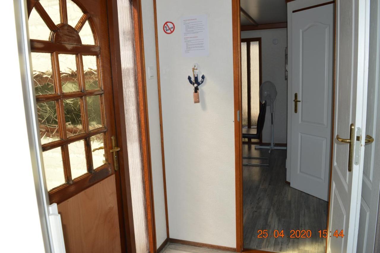 Vakantie Chalet Маккум Экстерьер фото